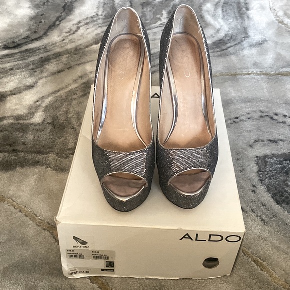 ALDO Sparkly Platform Pumps - Picture 2 of 9